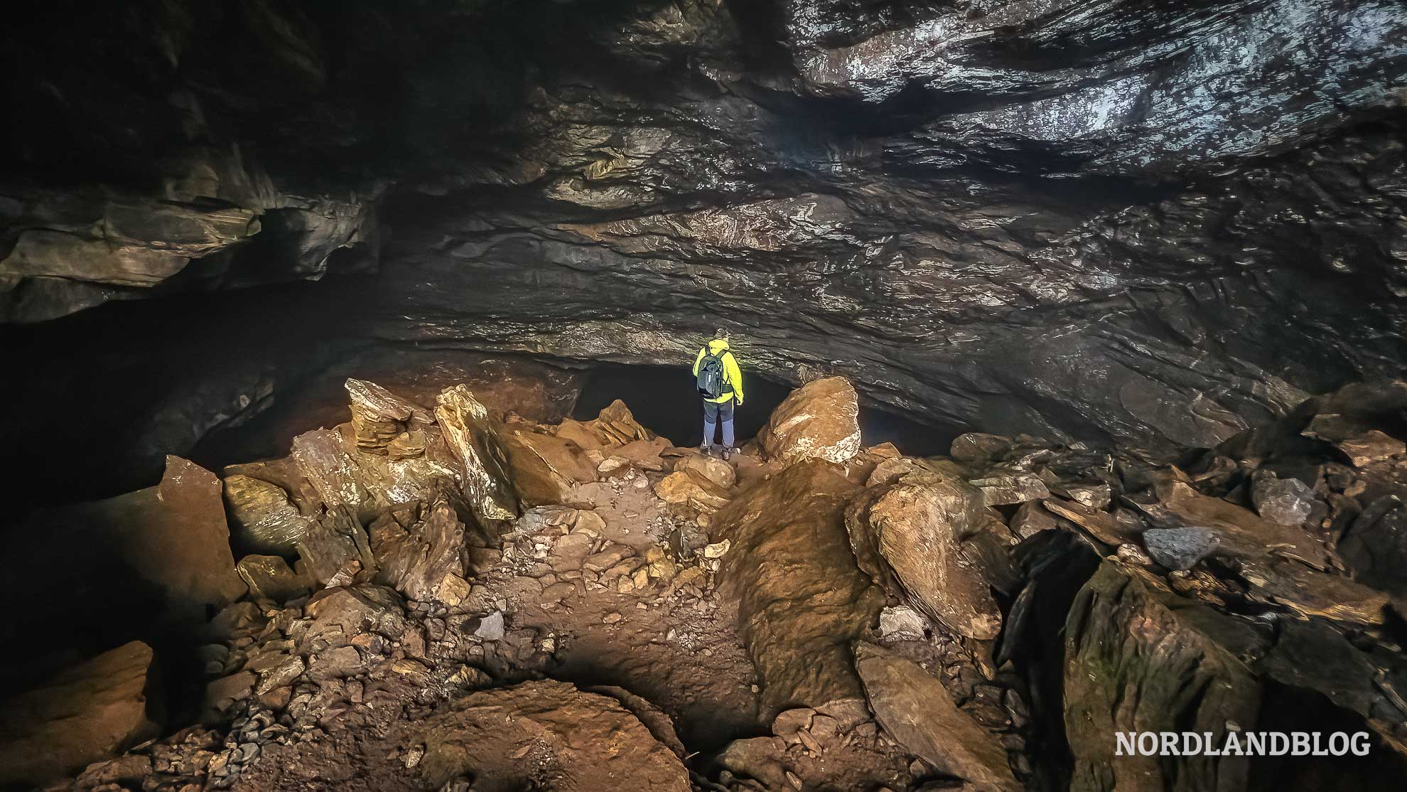 Sirko in Svarthammarhola Sulitjelma Nordnorwegen