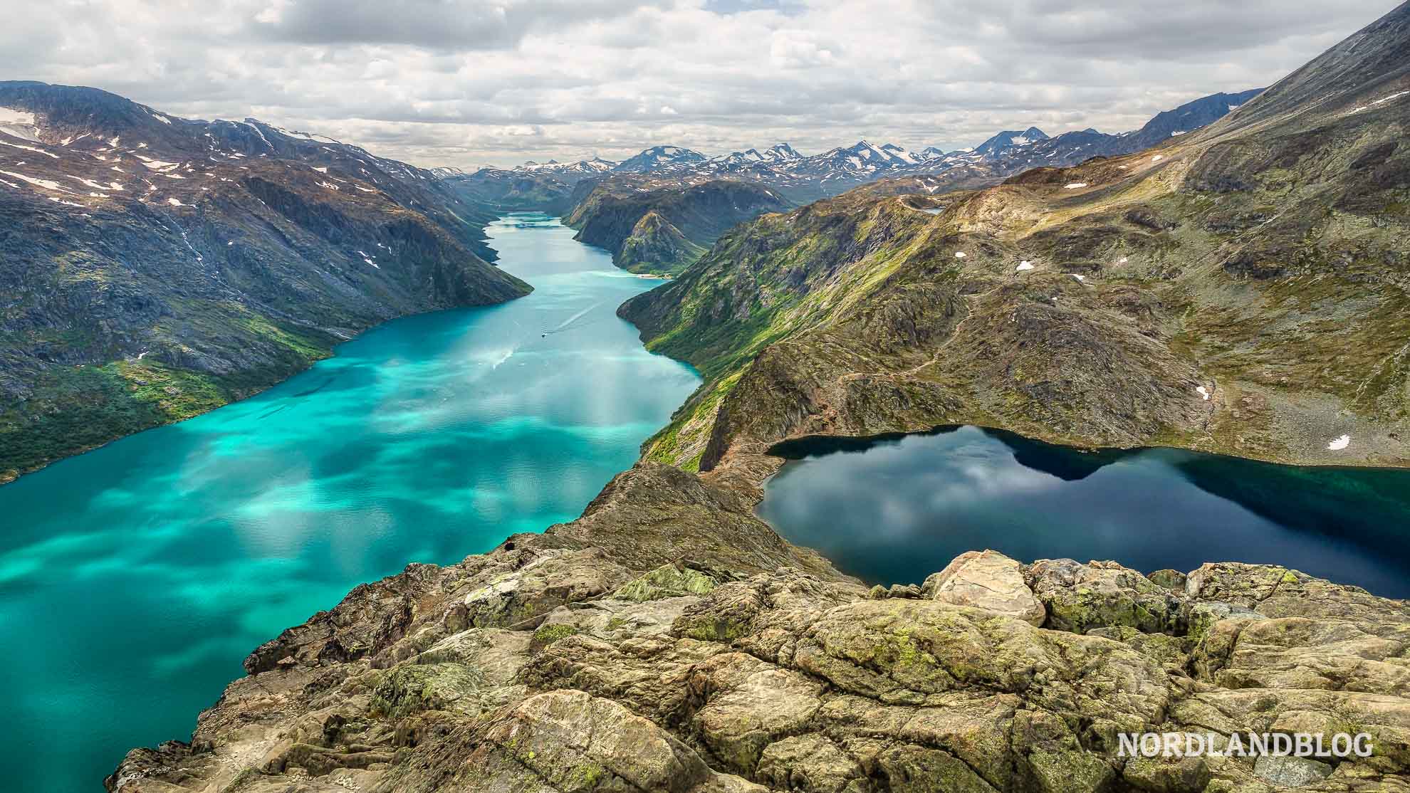 Wanderung Besseggen Besseggengrat Jotunheimen Norwegen Fjordland