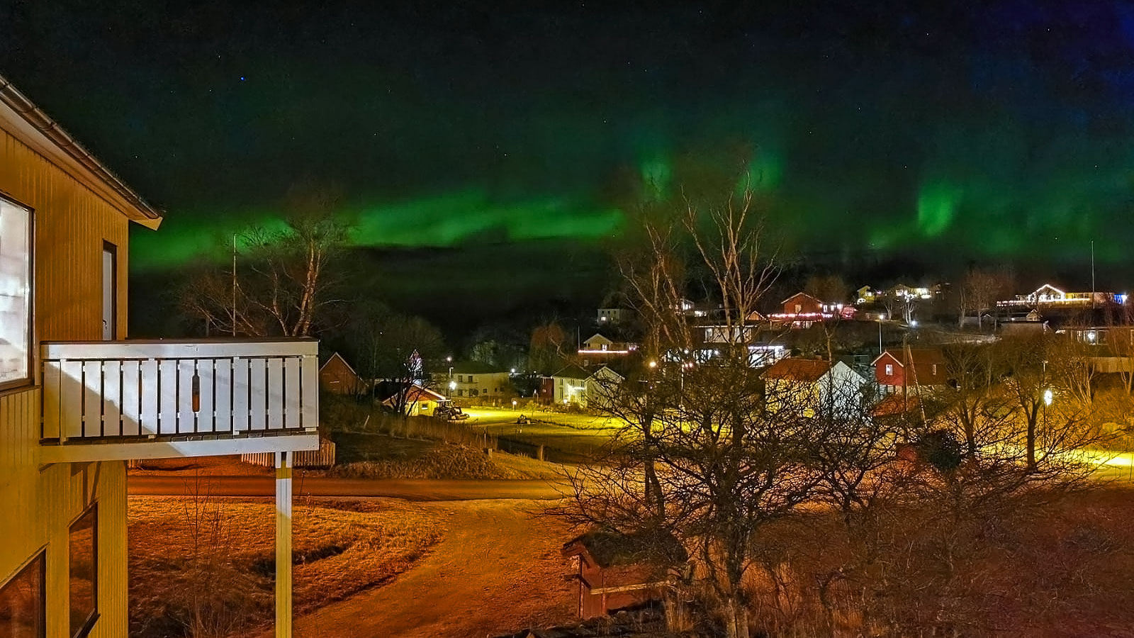 Nordlichter-über-Bessaker,Norwegen