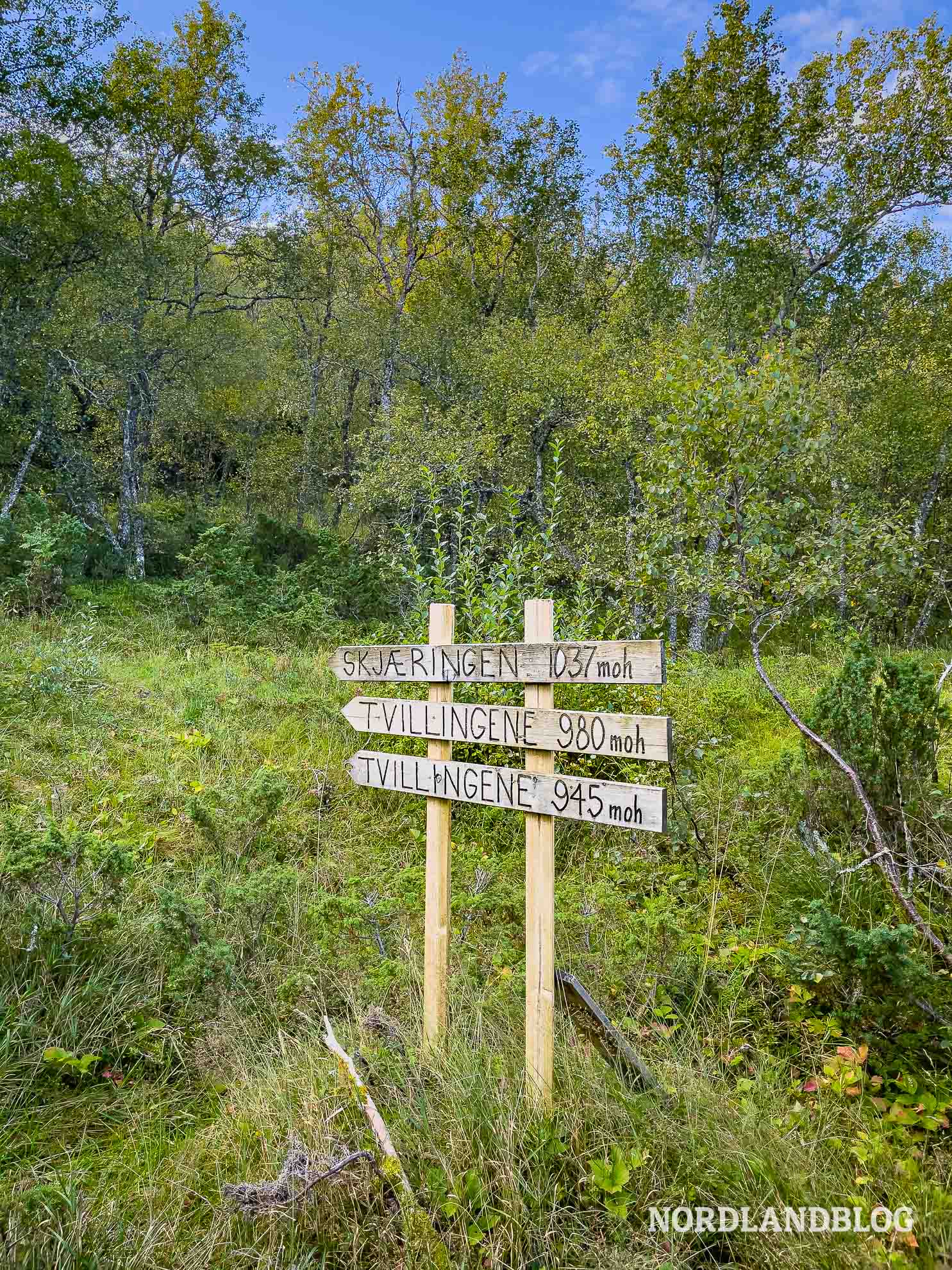 Wegweiser Wanderung auf den Skjæringen, Helgelandskysten