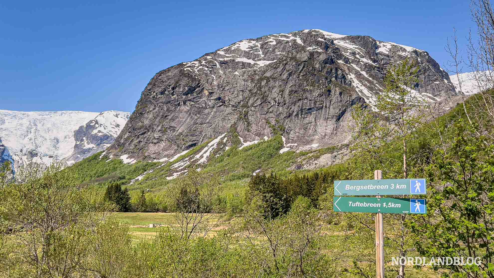 Ausgansgpunkt Wanderung Tuftebreen Sognefjord Norwegen