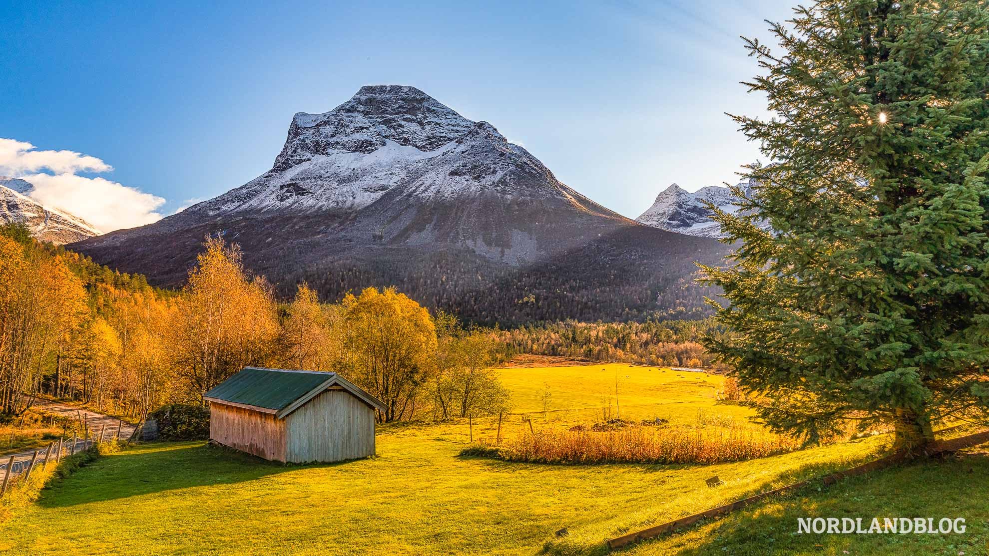 Wanderweg Herbststimmung Innerdalen Norwegen