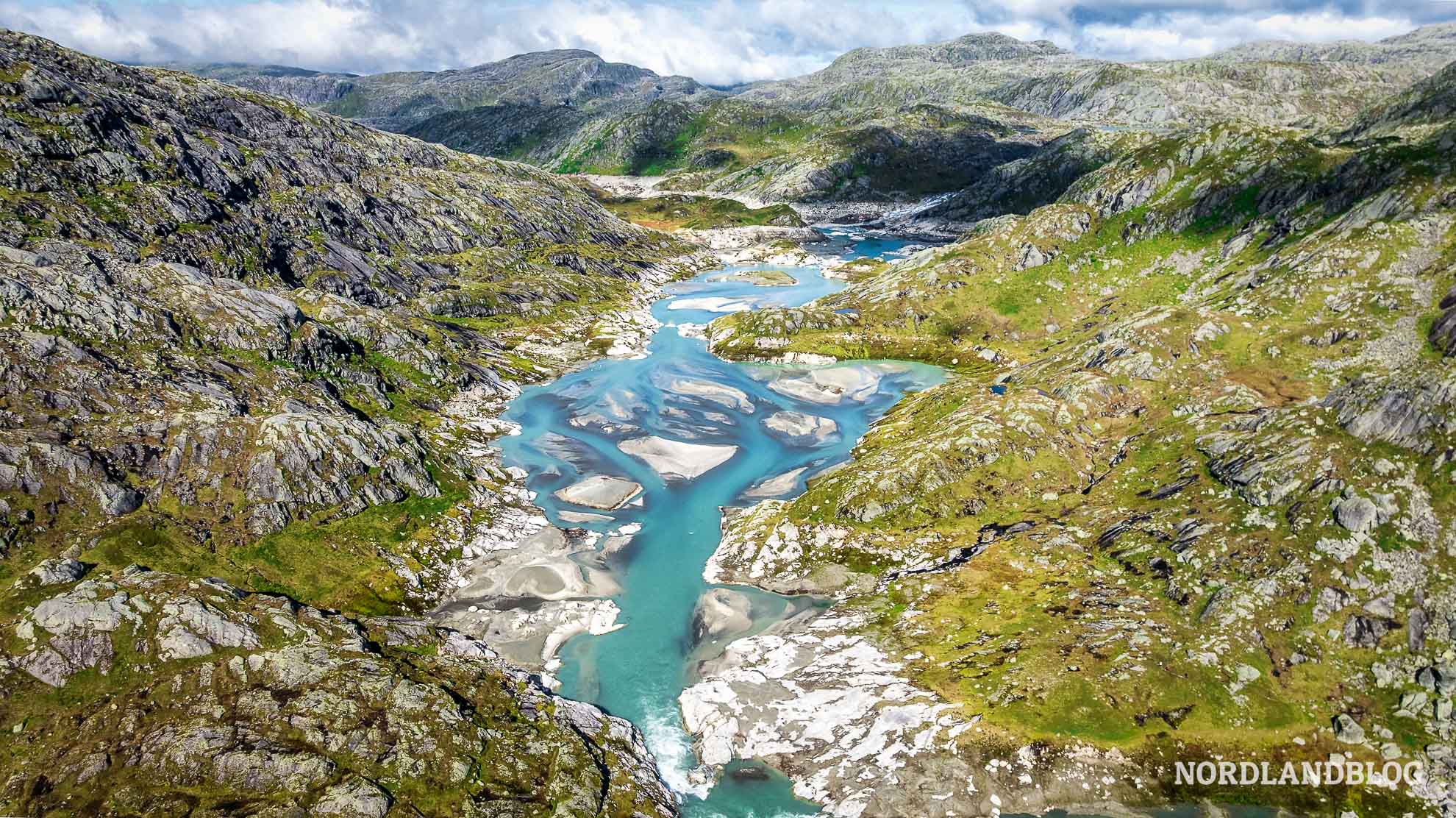Wasserlauf Svelgabreen Wanderung Gletscher