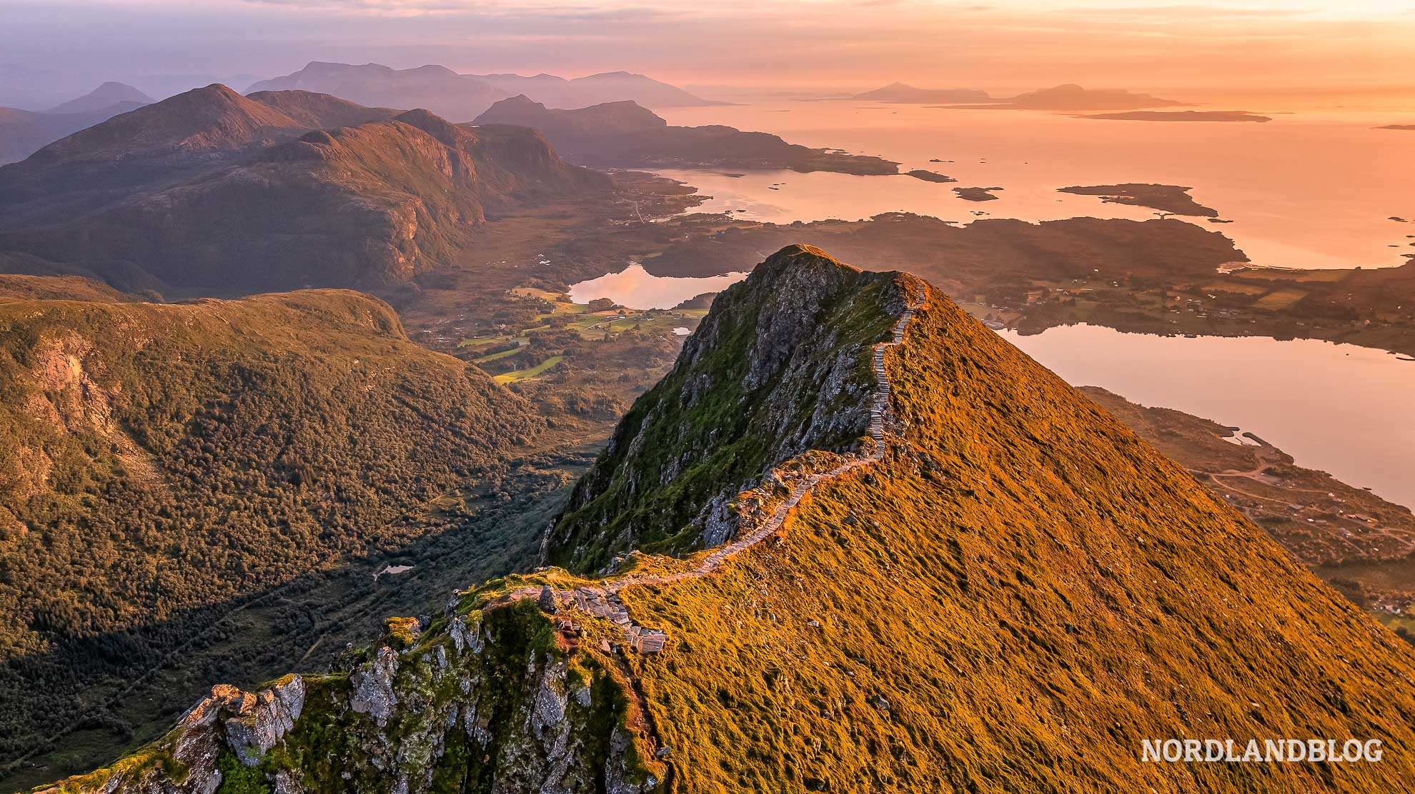 Die Midsundtrappene Rorsethornet