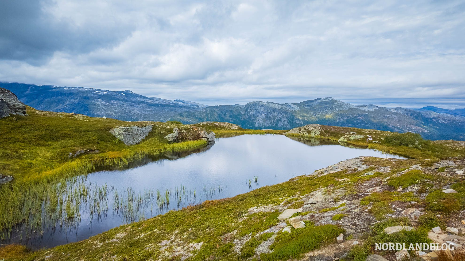 See-Wanderung-Dronningstien-Hardangerfjord