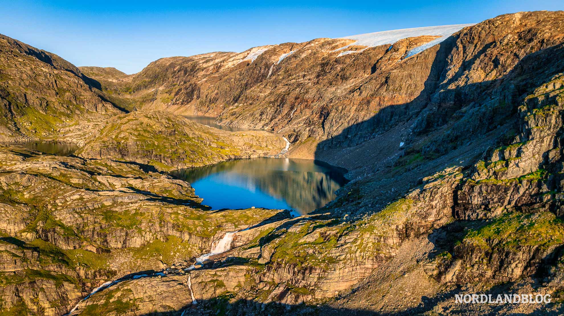 See im Abendlicht Folgefonna Gletscherstrasse Hardangerfjord