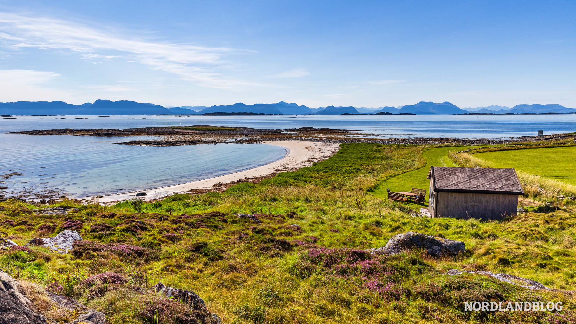 Strand Bucht Insel Ona Alesund Norwegen