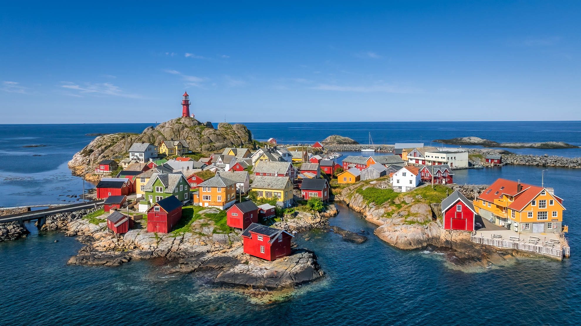 Titelbild Insel Ona Alesund Norwegen