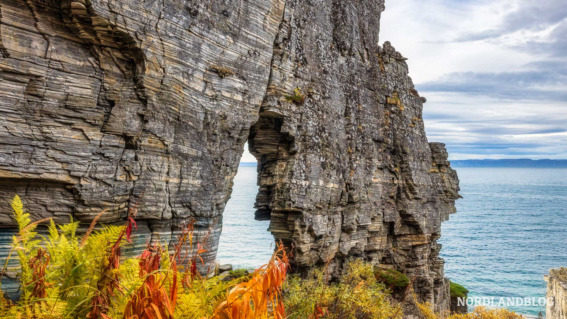 Felsentor Simaskaret Finnmark Porsanger Norwegen
