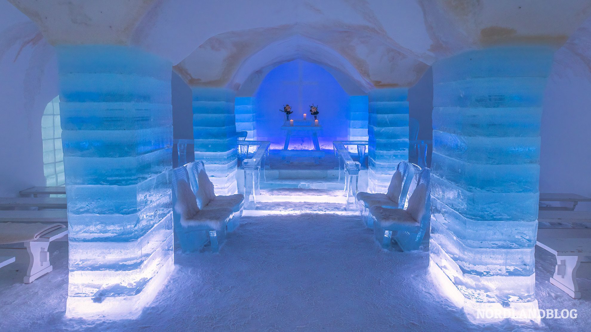 Altar Eishotel Alta Finnmark Nordnorwegen