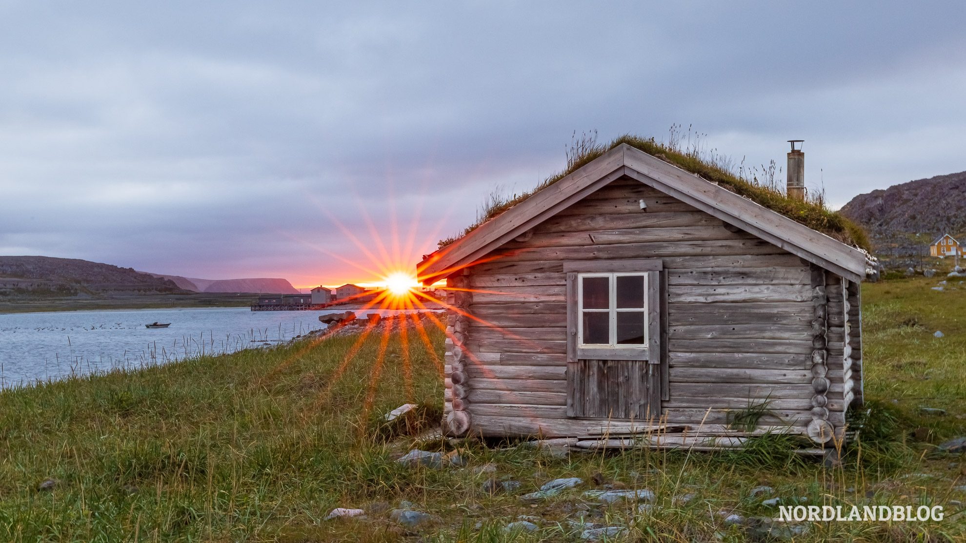 Sonnenuntergang Hamningberg Finnmark Norwegen