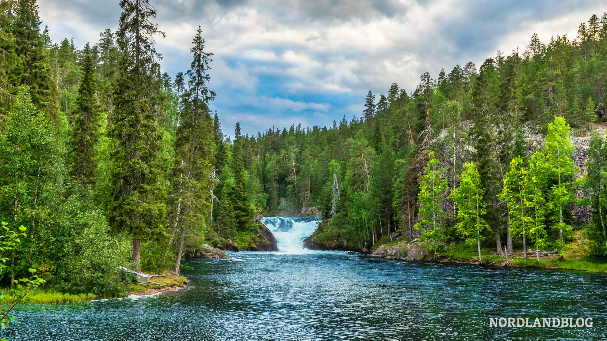 Wasserfall Jyräva Kleine Bärenrunde Finnland