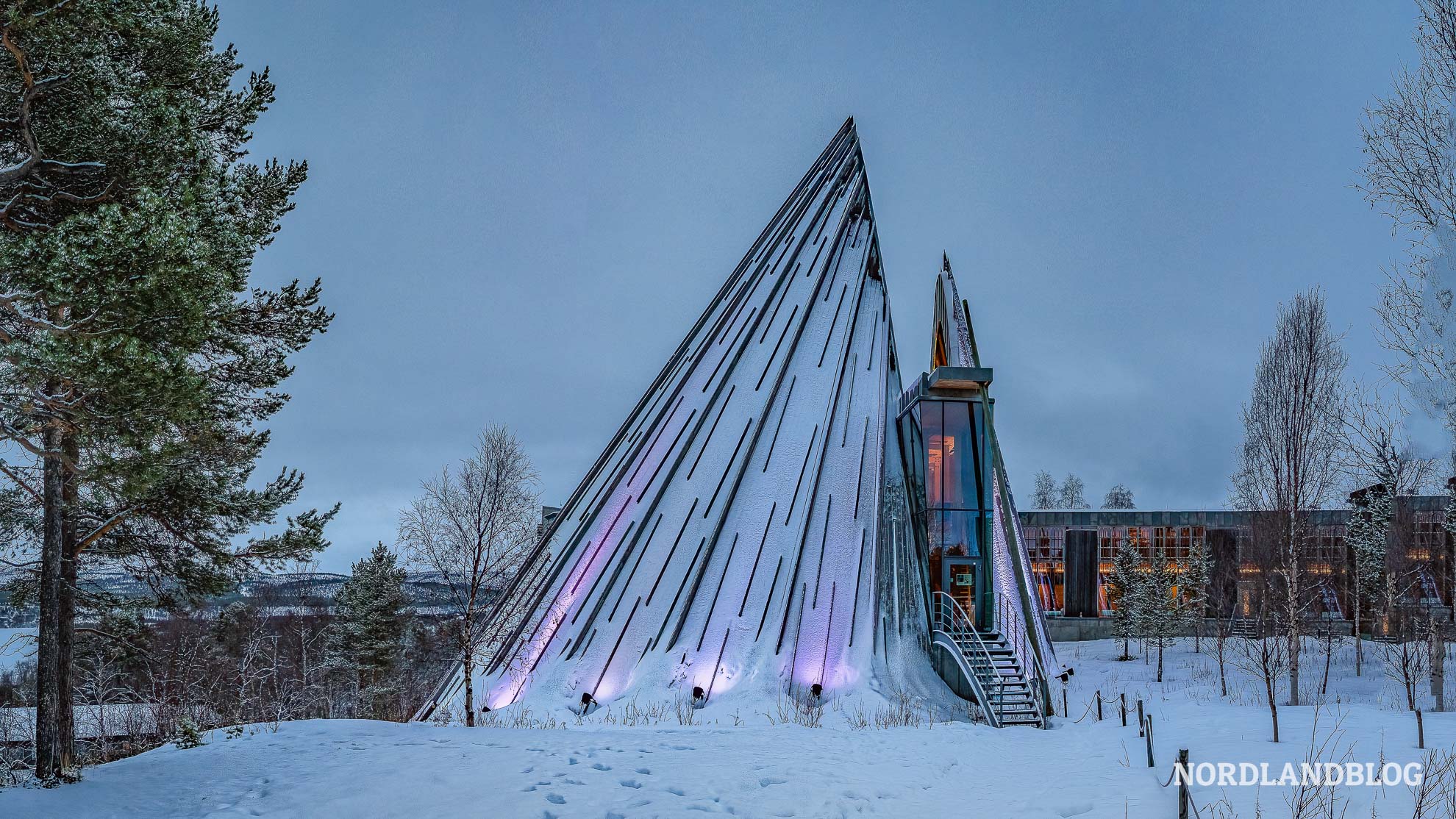 Sametinget Karasjok - Winterziele in Skandinavien mit Wohnmobil