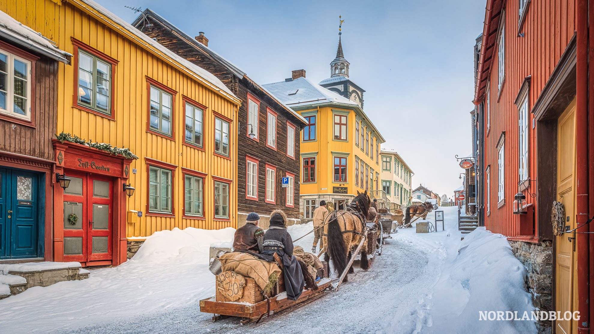 Pferdeschlitten am Eröffnungstag des Rorosmartnan