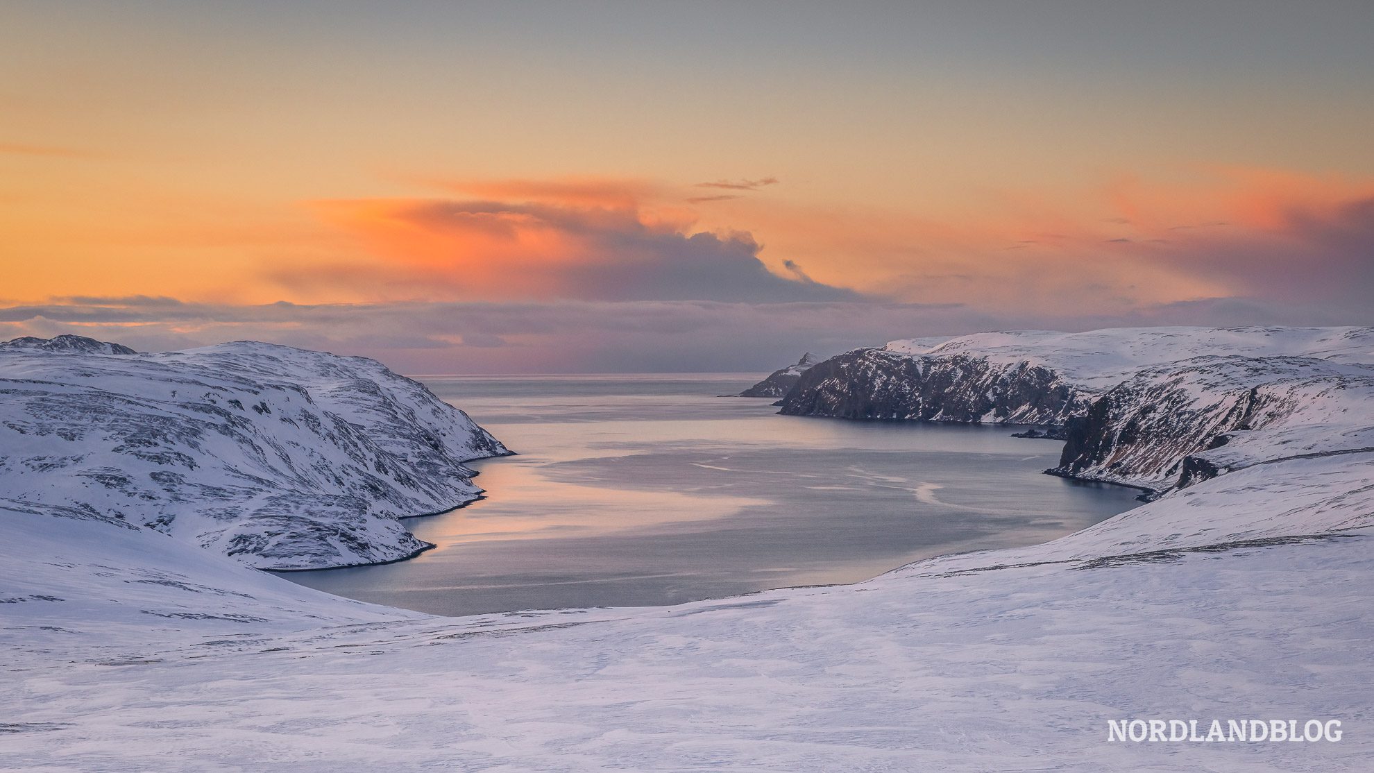 Tufjorden Nordnorwegen im Winter