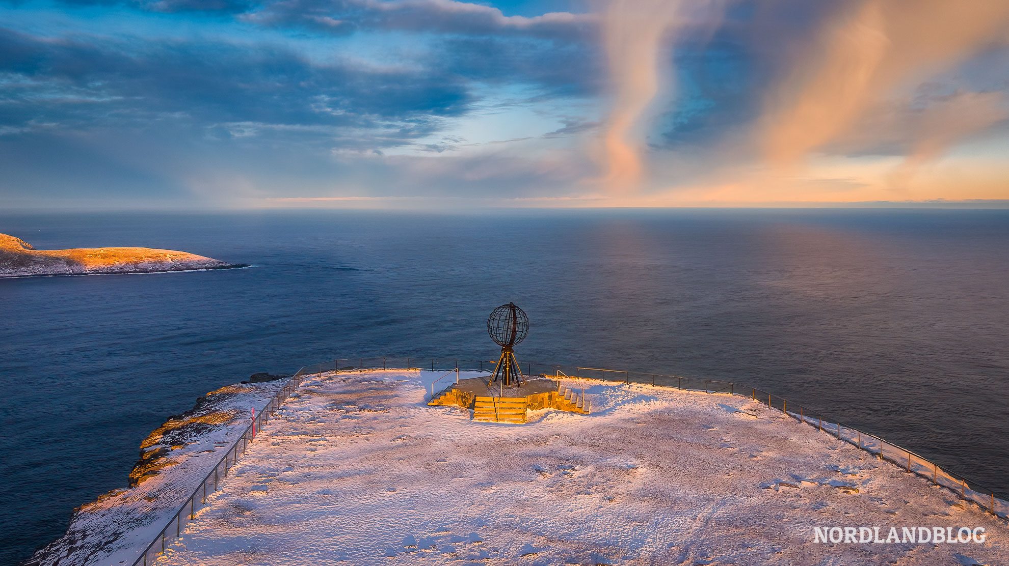 Weltkugel Highlights Nordkap Norwegen