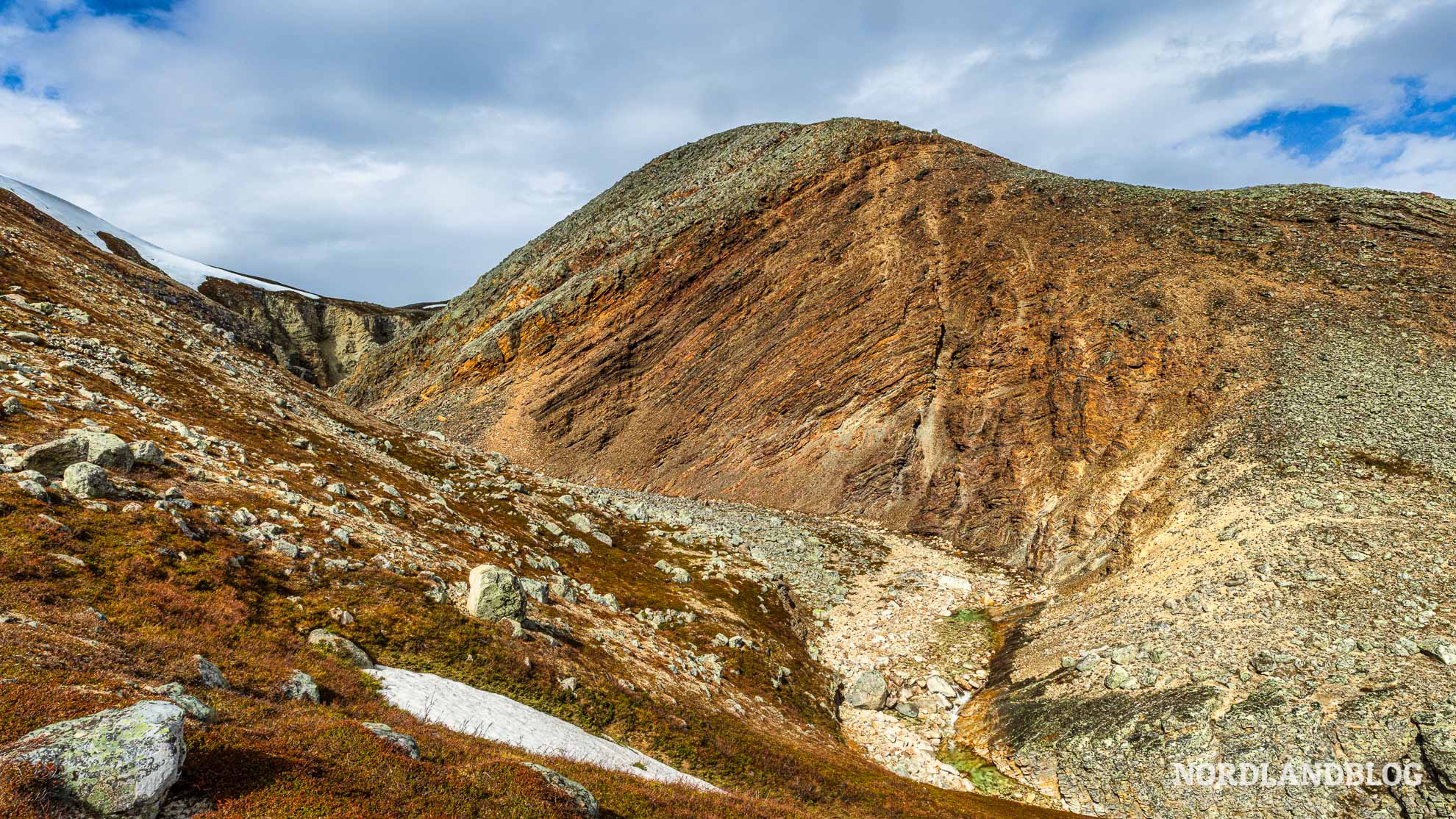 Bergformation Wanderung Rappafossen Lakselv Finnmark Norwegen
