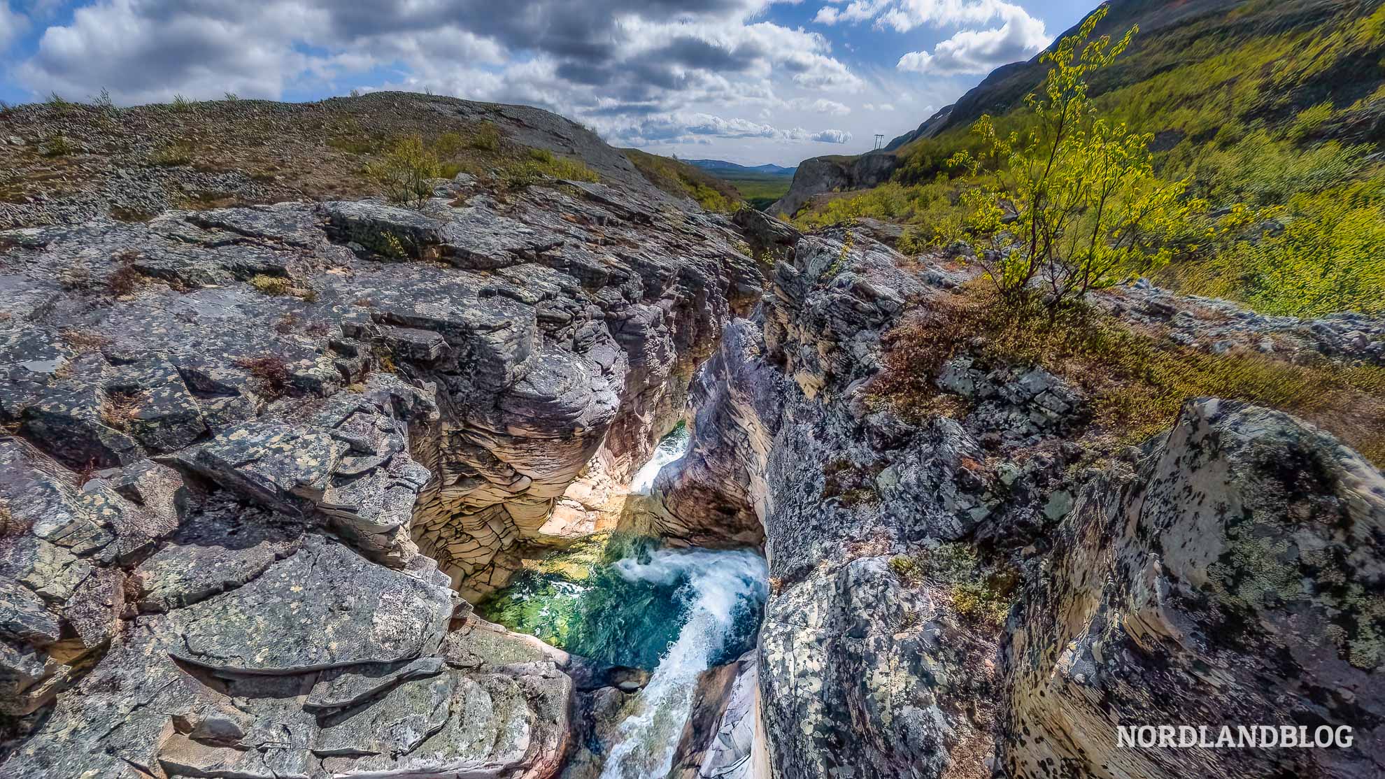 Canyon am Rappafossen Lakselv Finnmark Norwegen