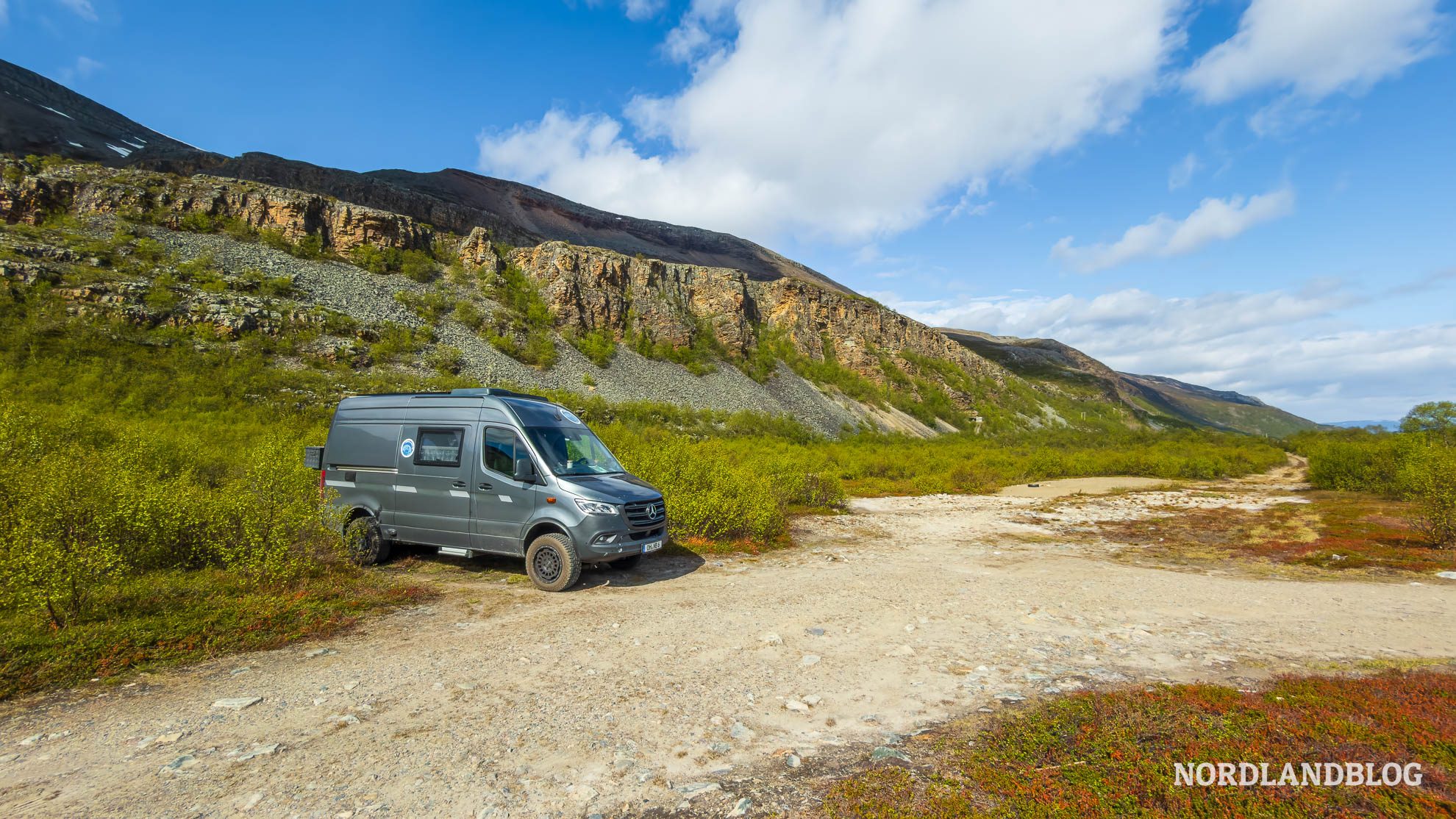 Parkplatz Rappafossen Lakselv Finnmark Norwegen