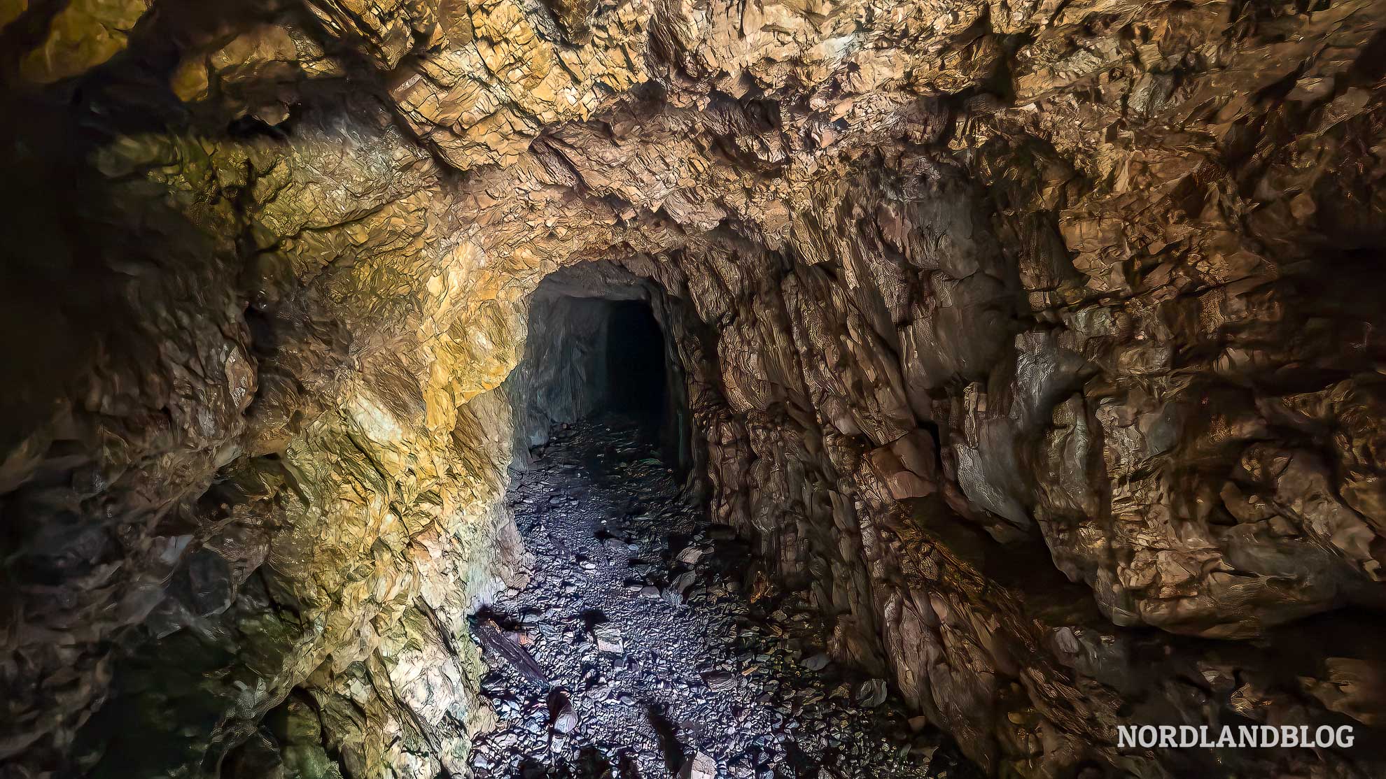 Kupfermine Anna Kafjord Haldetoppen Nordlichtobservatorium Alta Norwegen Finnmark