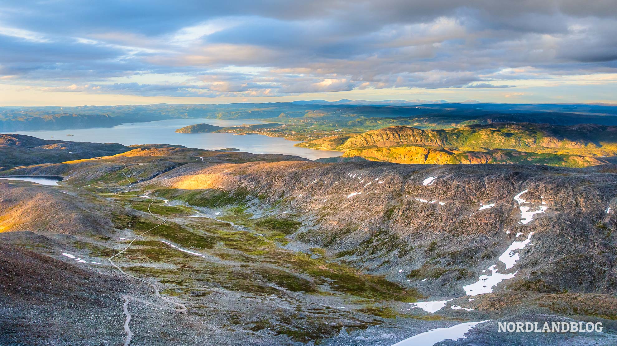 Wegstrecke Aufstieg Haldde Haldetoppen Nordlichtobservatorium Alta Norwegen Finnmark