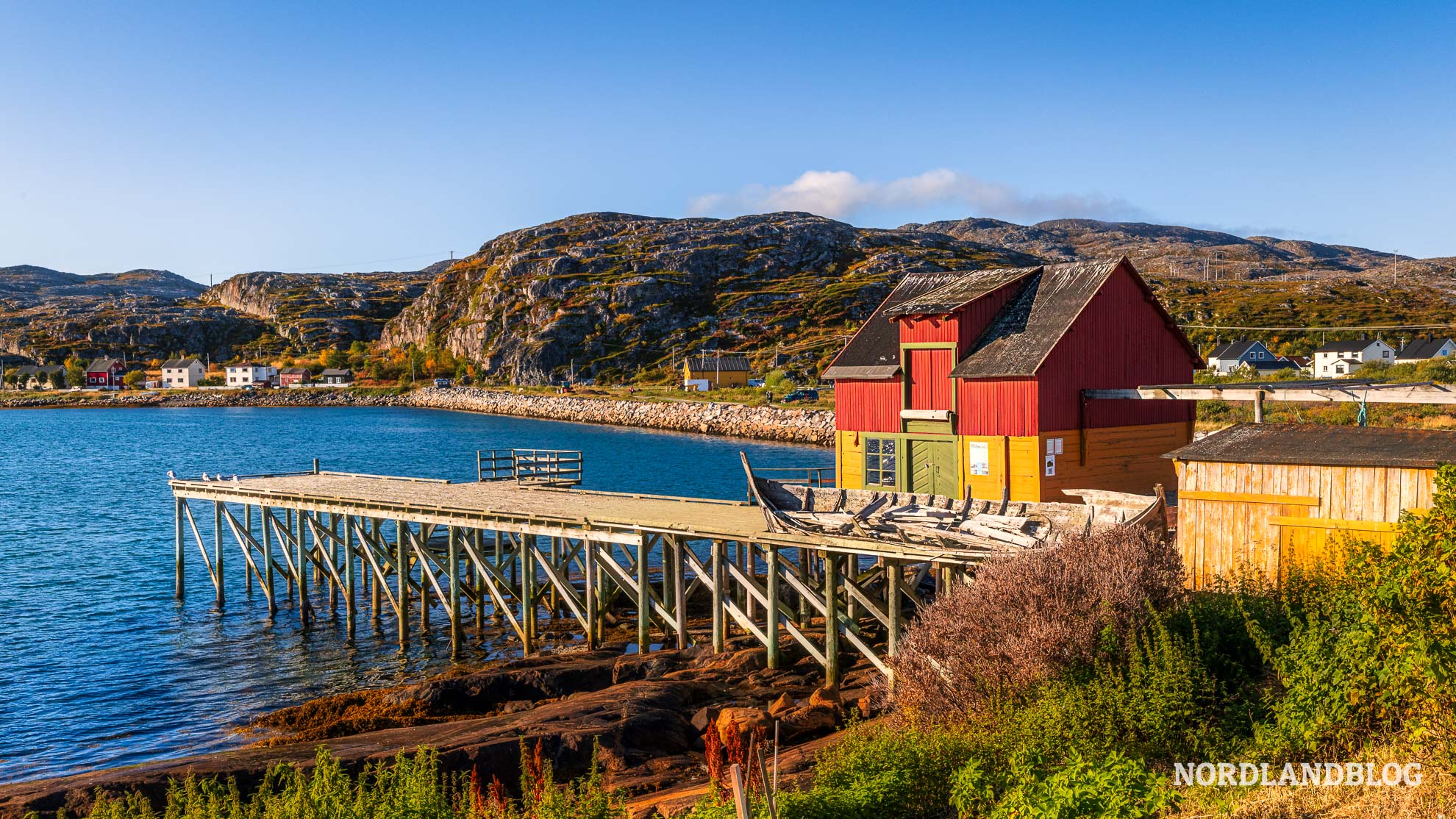 Historisches Lagerhaus Bugoynes Finnmark Nordnorwegen