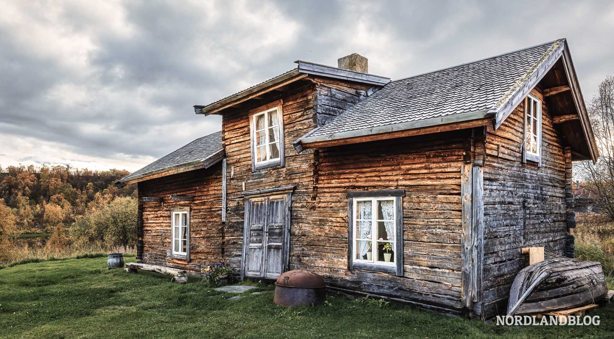 Historischer Hof in der Finnmark in Nordnorwegen