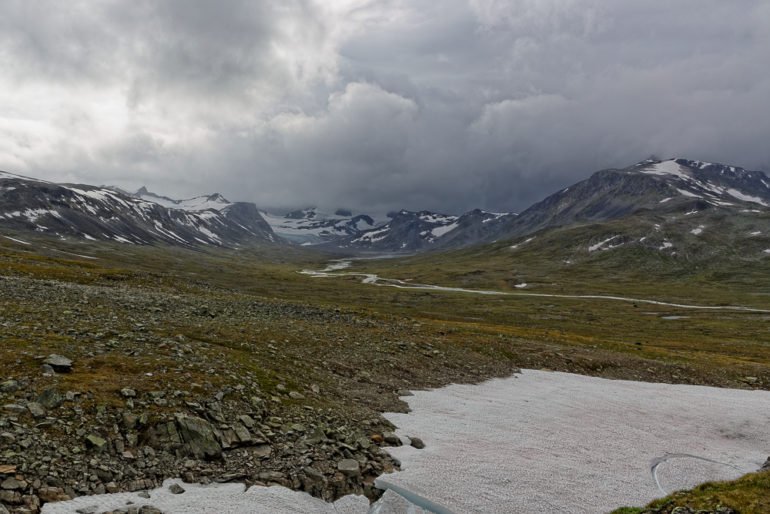 Bild von der endlosen Weite des Nationalparks Jotunheimen im wunderschönen Norwegen