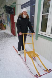 Die Fortsetzung: Weihnachtsmarkt in der norwegischen UNESCO Stadt Røros (Teil 2/2) Die Fortsetzung: Weihnachtsmarkt in der norwegischen UNESCO Stadt Røros (Teil 2/2) - Winter, UNESCO, Trøndelag, Sør-Trøndelag, Schnee, Röros, Reise, Nationalpark, Julemarked, Jul, Femundsmarka, Femunden - norwegen-reisetipps -