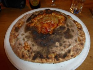 Bild mit einer Vulkanpizza in einem Restaurant in Reykjavik / Island