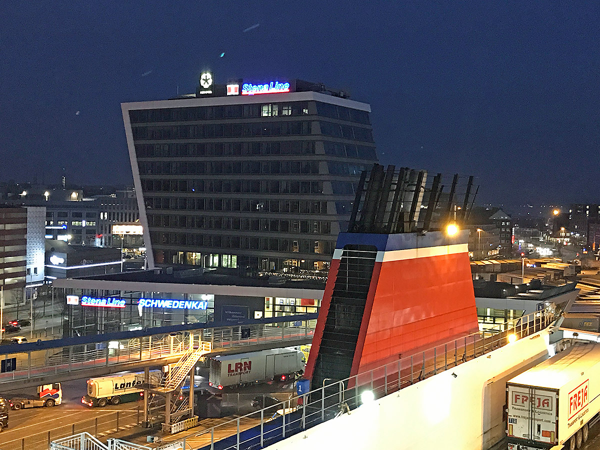 Bild vom Stenaline Terminal im Hafen Kiel (Deutschland).