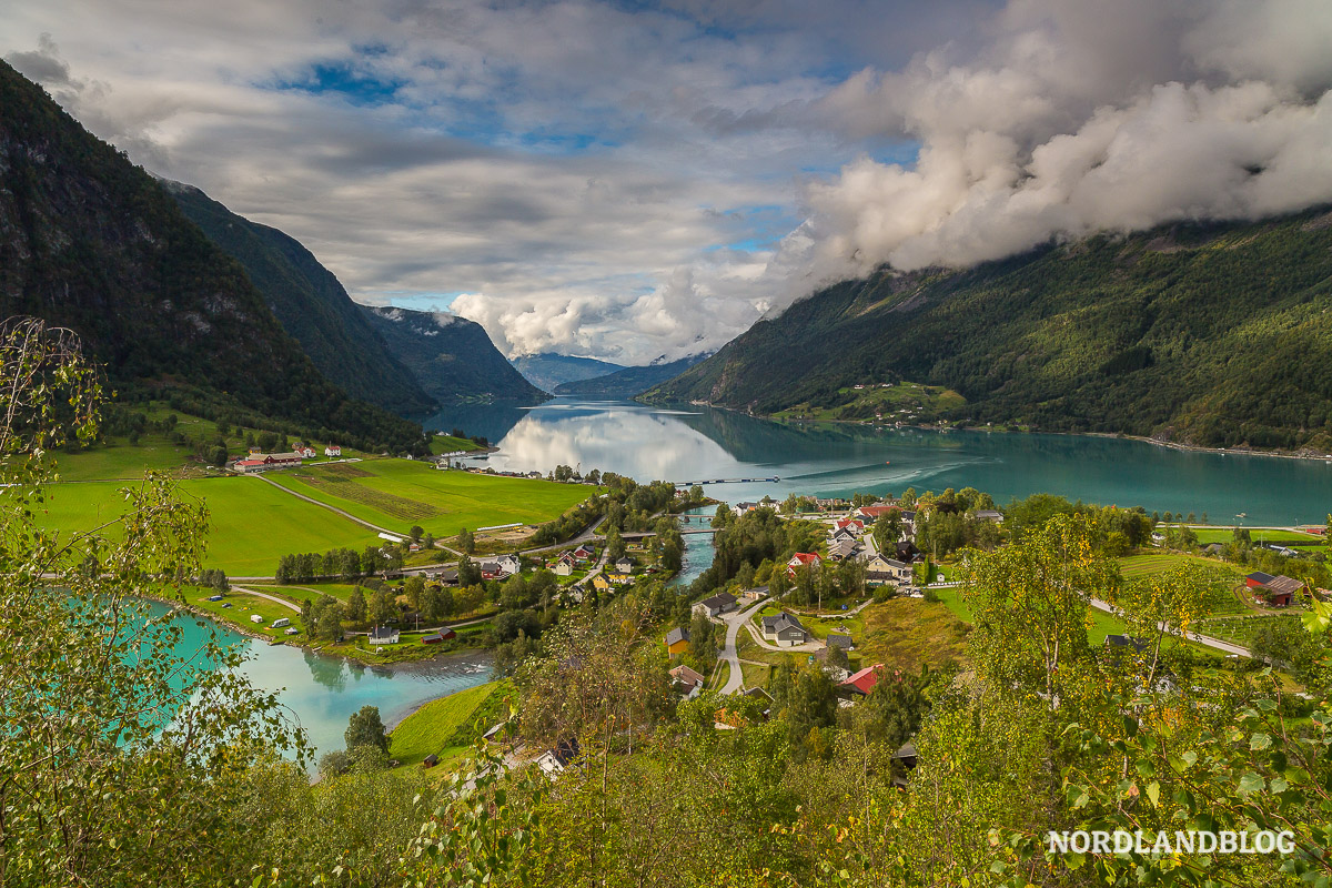 Blick auf Skjolden am Ende des Sognefjord in Norwegen.