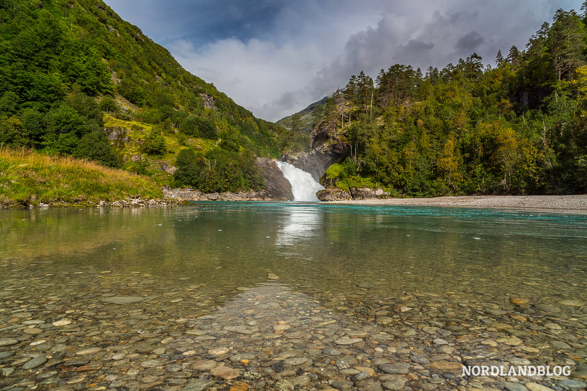 Wasserfall im Mørkridsdalen (Luster / Norge)